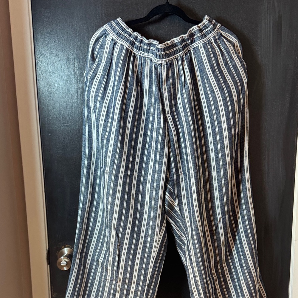 Old Navy Striped Wide-Leg Pants
